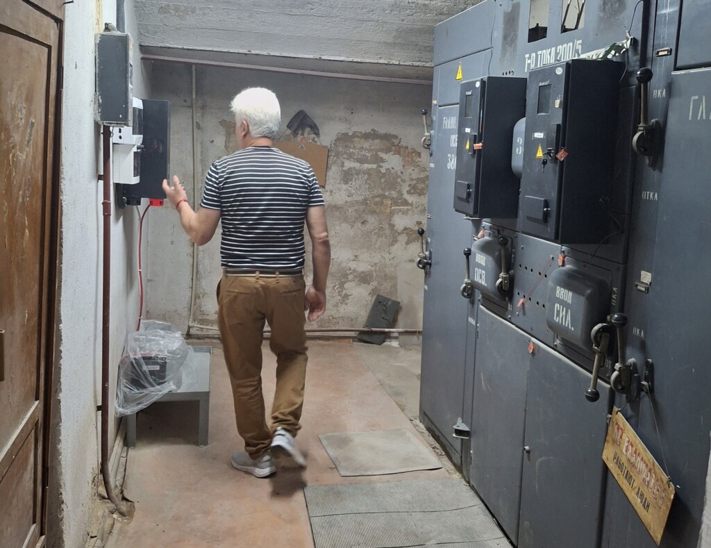 БФ «Схід SOS» провів моніторинг відновлення будівлі закладу первинної медичної допомоги в місті Миколаїв | БФ «Схід SOS», картинка №4